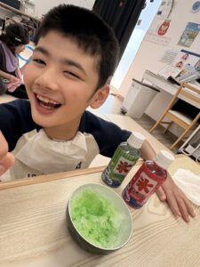 かき氷作り体験 重症心身障害児 たいよう篠崎 江戸川区 放課後等デイサービス